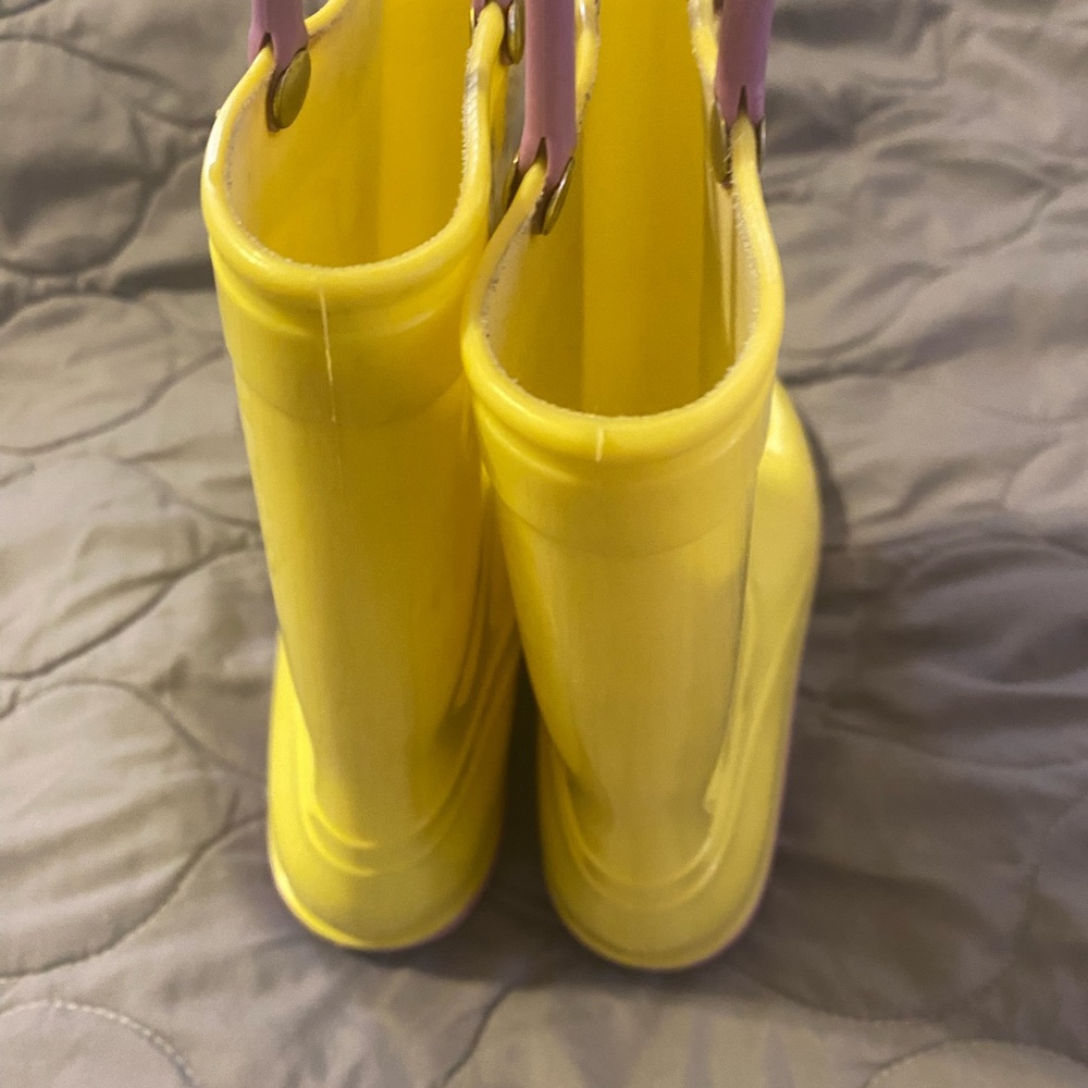 Yellow Rain Boots Youth Sz 3
